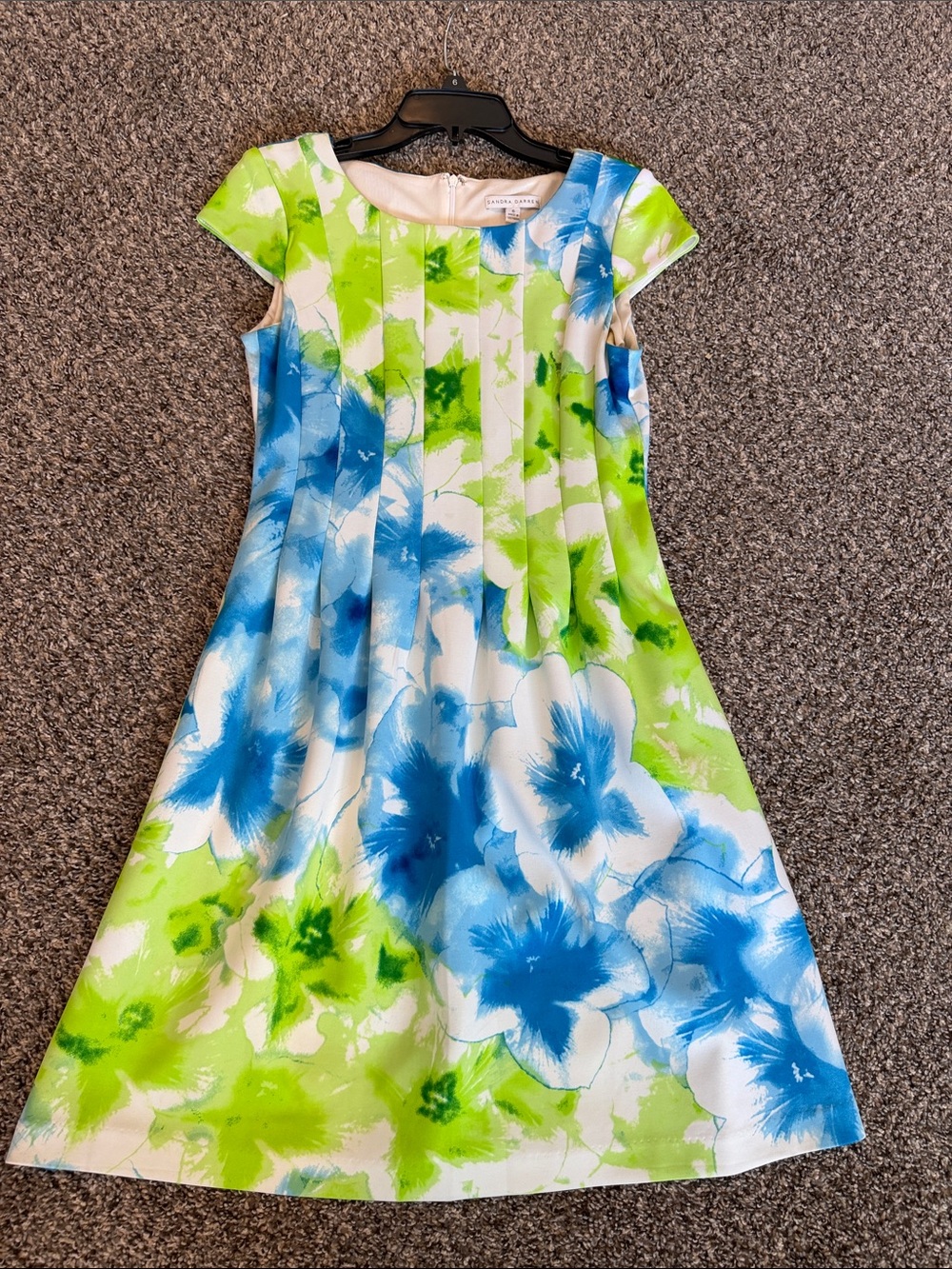 Sandra Darren women’s dress
